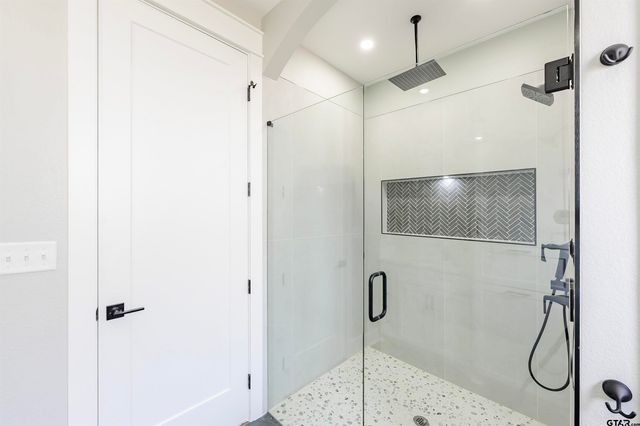 2067 County Road 2138, Troup, TX 75789