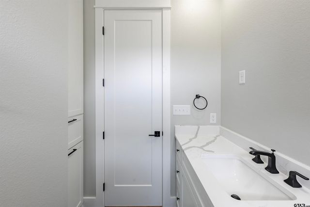 2067 County Road 2138, Troup, TX 75789