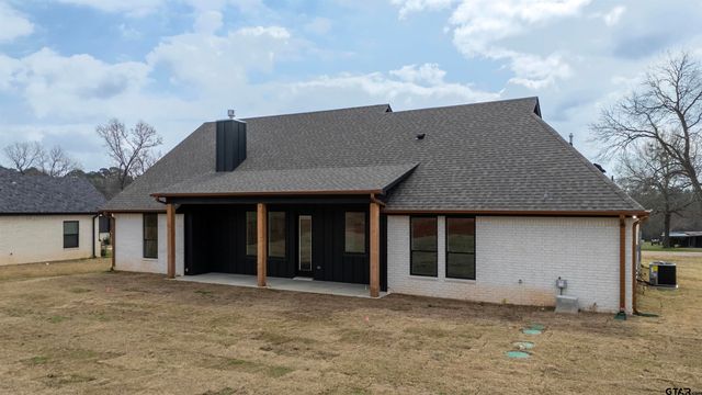 2067 County Road 2138, Troup, TX 75789