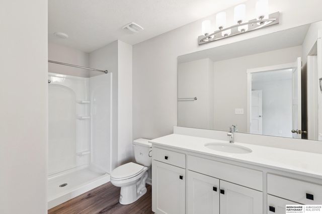 8954 S 21st Street, Bellevue, NE 68147