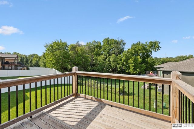 8954 S 21st Street, Bellevue, NE 68147