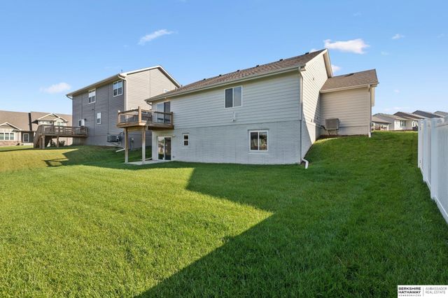 8954 S 21st Street, Bellevue, NE 68147