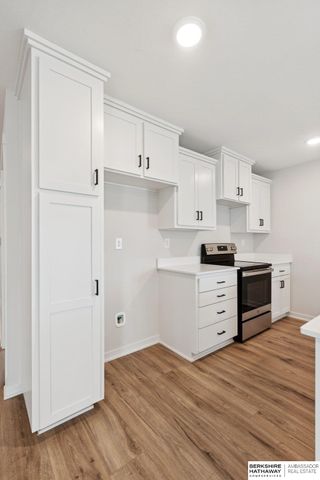 8954 S 21st Street, Bellevue, NE 68147