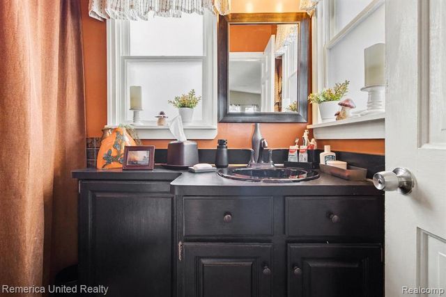 224 S 2nd Street, Brighton, MI 48116