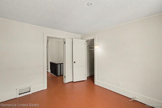 224 S 2nd Street, Brighton, MI 48116