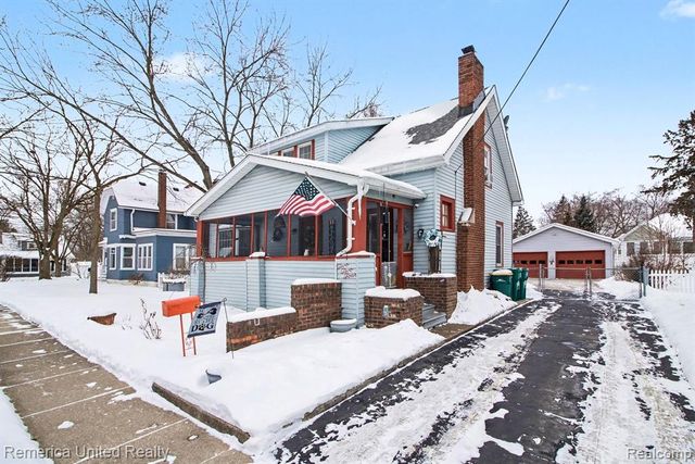 224 S 2nd Street, Brighton, MI 48116