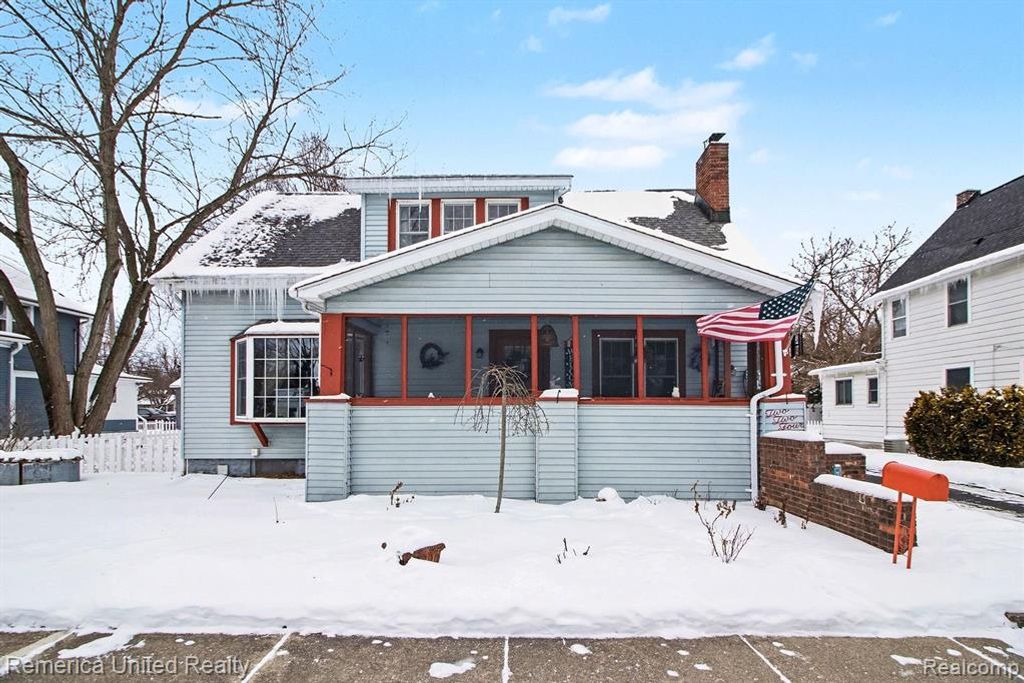 224 S 2nd Street, Brighton, MI 48116