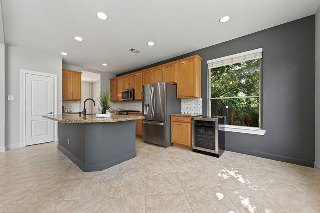 114 Buck Trail Place, Spring, TX 77389