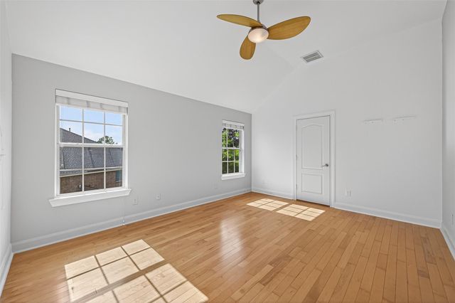 114 Buck Trail Place, Spring, TX 77389