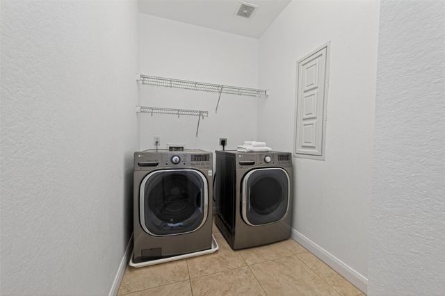 114 Buck Trail Place, Spring, TX 77389