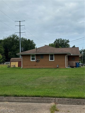 605 W 36th Street, Lorain, OH 44052