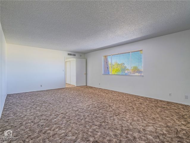 3251 Southridge Avenue, Las Vegas, NV 89121