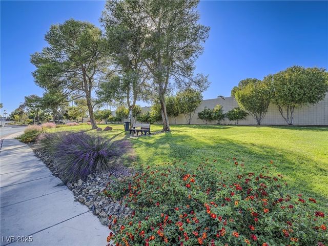 3251 Southridge Avenue, Las Vegas, NV 89121