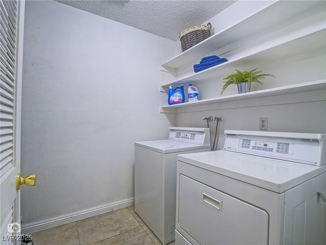 3251 Southridge Avenue, Las Vegas, NV 89121