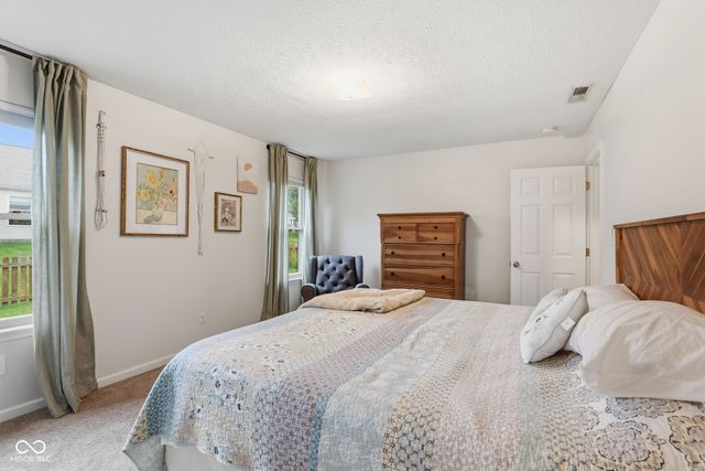 12174 Split Granite Drive, Fishers, IN 46037