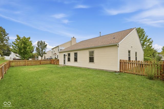 12174 Split Granite Drive, Fishers, IN 46037