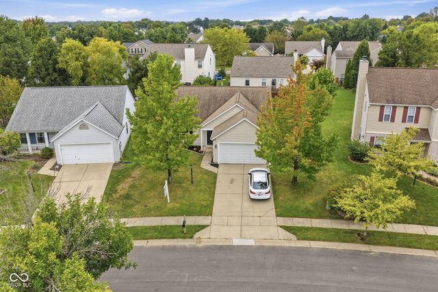 12174 Split Granite Drive, Fishers, IN 46037