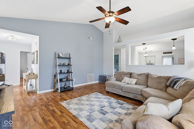 12174 Split Granite Drive, Fishers, IN 46037