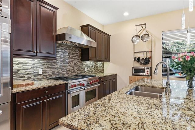 707 DOGWOOD RUN, Bradenton, FL 34212