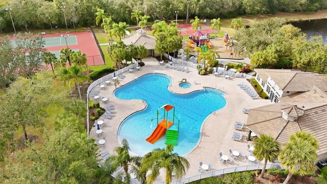 707 DOGWOOD RUN, Bradenton, FL 34212