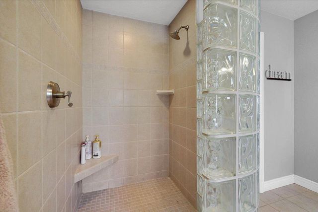 12600 Jayhawk Ct, Penn Valley, CA 95946