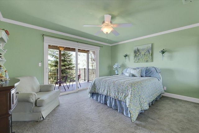 12600 Jayhawk Ct, Penn Valley, CA 95946