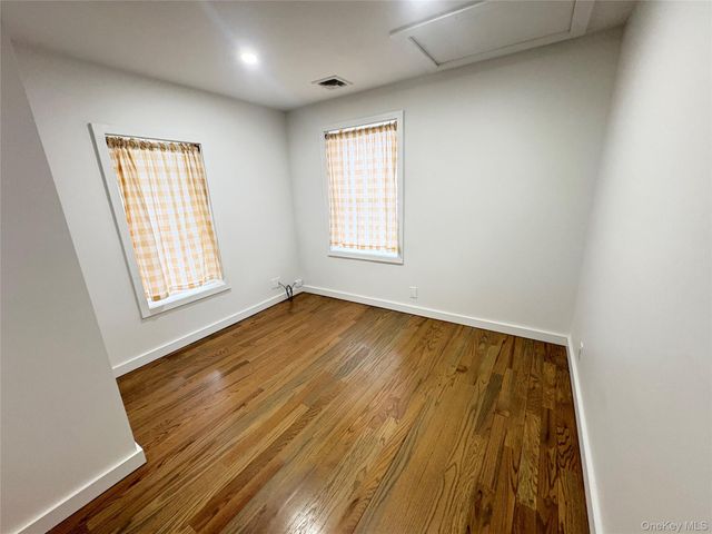 46 Maxwell Avenue, Oyster Bay, NY 11771