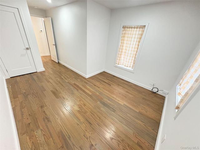 46 Maxwell Avenue, Oyster Bay, NY 11771