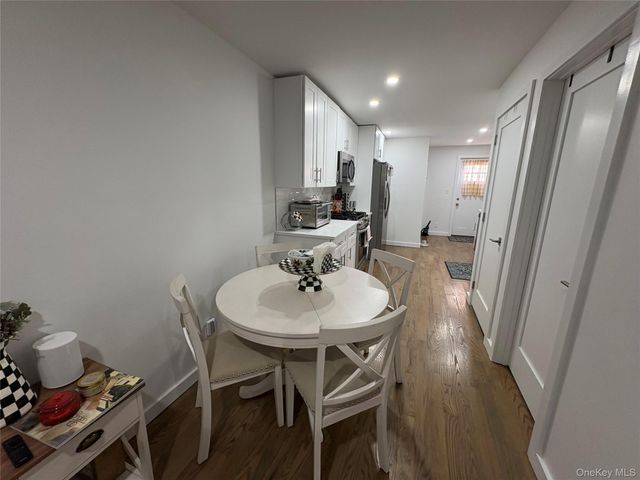 46 Maxwell Avenue, Oyster Bay, NY 11771