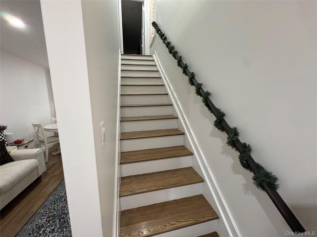 46 Maxwell Avenue, Oyster Bay, NY 11771