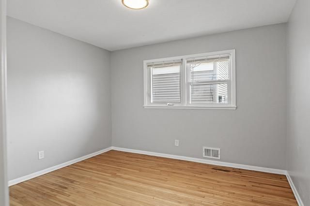 2105 Russell Avenue N, Minneapolis, MN 55411