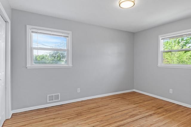 2105 Russell Avenue N, Minneapolis, MN 55411