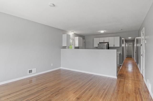 2105 Russell Avenue N, Minneapolis, MN 55411