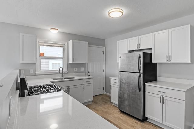 2105 Russell Avenue N, Minneapolis, MN 55411