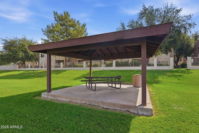 31 W Hancock Avenue, Gilbert, AZ 85233