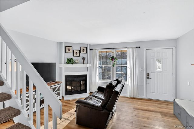 9659 W Chatfield Avenue B, Littleton, CO 80128