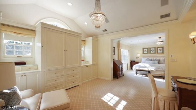 825 Lawrence Ave, Westfield Town, NJ 07090