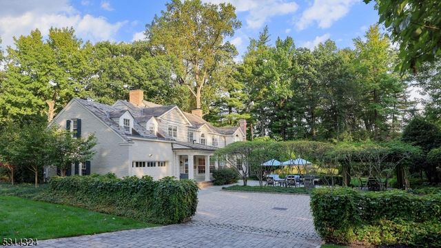 825 Lawrence Ave, Westfield Town, NJ 07090