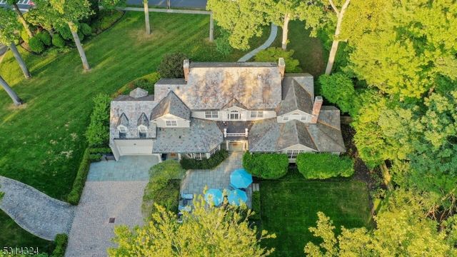 825 Lawrence Ave, Westfield Town, NJ 07090