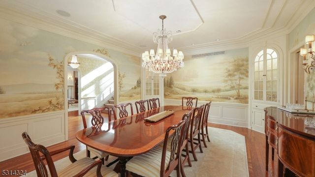 825 Lawrence Ave, Westfield Town, NJ 07090