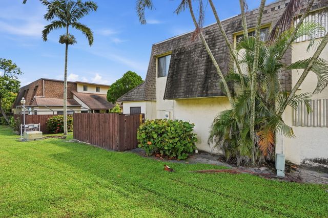 2985 GENOA Place 2985, West Palm Beach, FL 33406