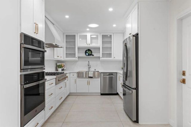 181 Corte Maria Avenue, Chula Vista, CA 91910