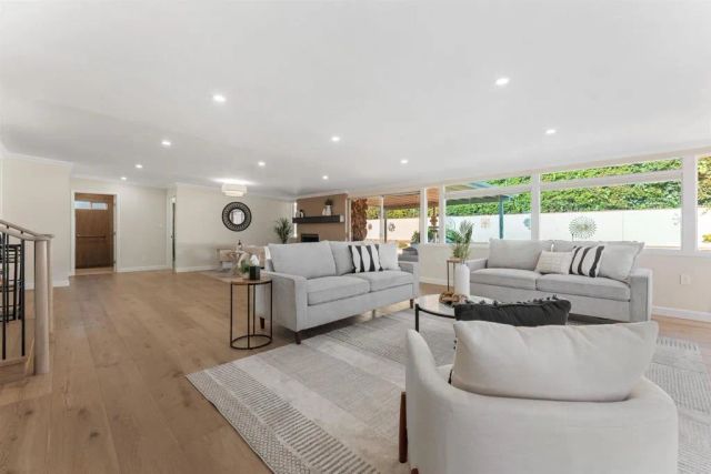 181 Corte Maria Avenue, Chula Vista, CA 91910