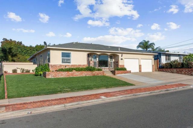 181 Corte Maria Avenue, Chula Vista, CA 91910