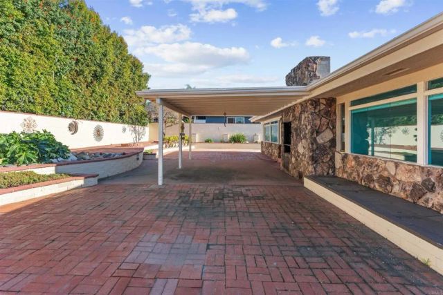 181 Corte Maria Avenue, Chula Vista, CA 91910