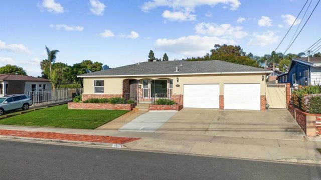 181 Corte Maria Avenue, Chula Vista, CA 91910