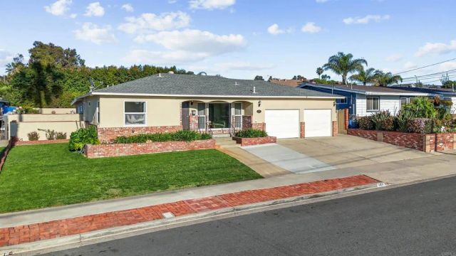 181 Corte Maria Avenue, Chula Vista, CA 91910