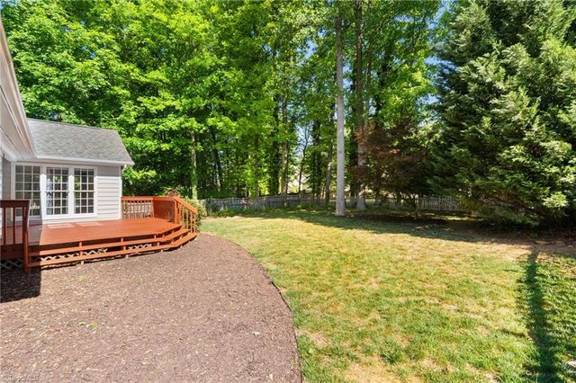 6408 IvyStone Drive, Jamestown, NC 27282