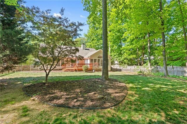 6408 IvyStone Drive, Jamestown, NC 27282