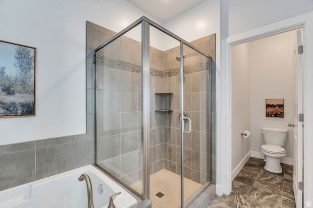 1523 E SEGO LILY CT, Layton, UT 84040